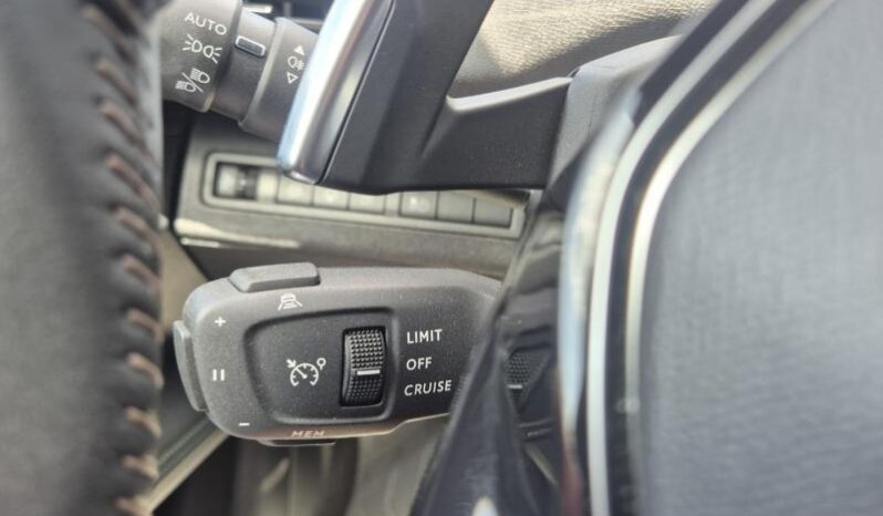 
								Peugeot 3008 ALLURE PACK PLUGIN HYBRIDE full									