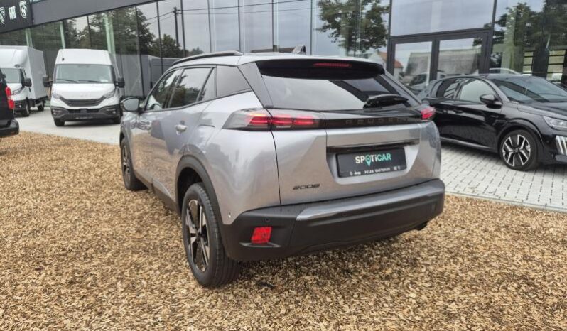 
								Peugeot 2008 ALLURE full									