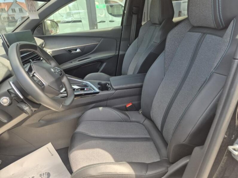
								Peugeot 3008 ALLURE PACK PLUGIN HYBRIDE full									