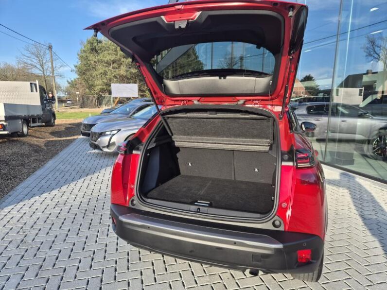 
								Peugeot 2008 ALLURE MILD HYBRIDE full									