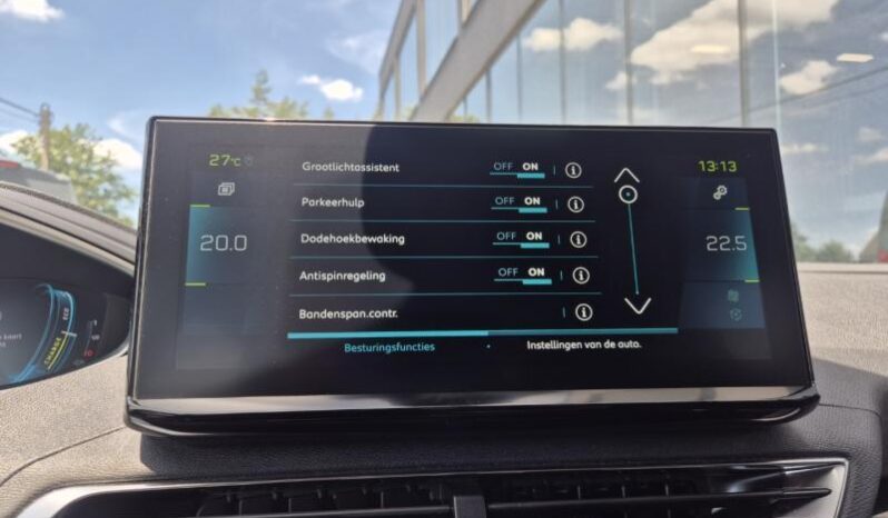 
								Peugeot 3008 ALLURE PACK PLUGIN HYBRIDE full									
