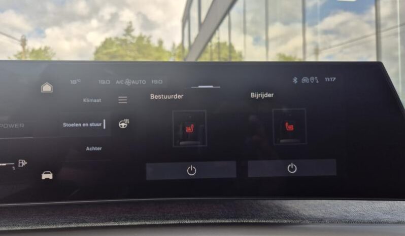 
								Peugeot 5008 full									
