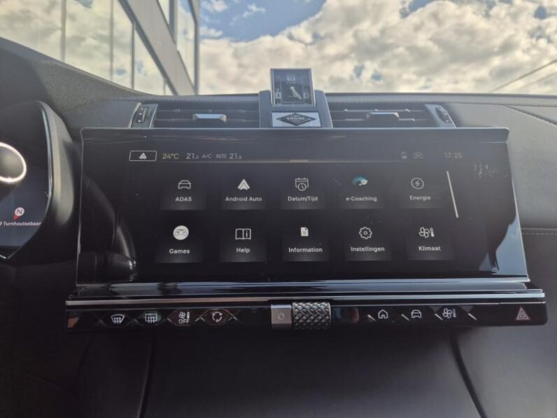 
								DS Automobiles DS 7 Crossback RIVOLI 300 PK full									