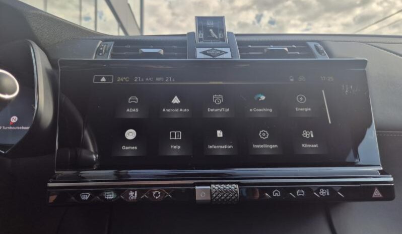 
								DS Automobiles DS 7 Crossback RIVOLI 300 PK full									