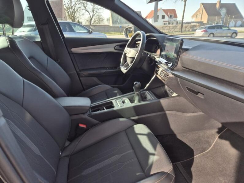 
								Cupra Formentor 1.5 L 150 PK full									