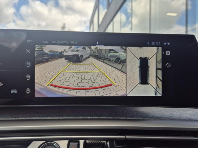 
								Peugeot 5008 full									