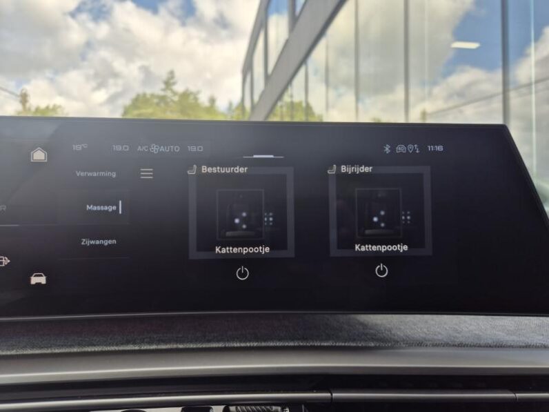 
								Peugeot 5008 full									