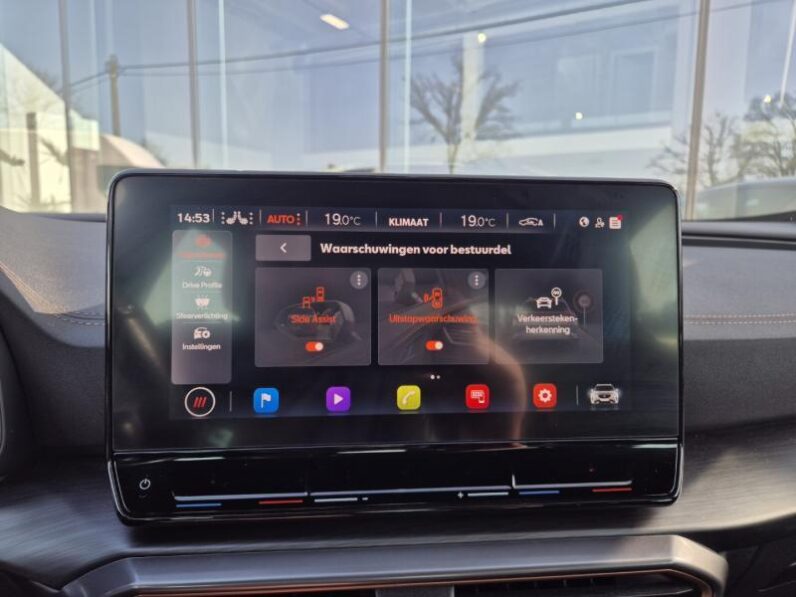 
								Cupra Formentor 1.5 L 150 PK full									