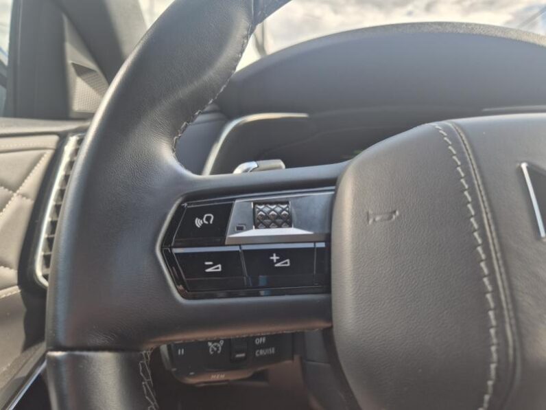 
								DS Automobiles DS 7 Crossback RIVOLI 300 PK full									