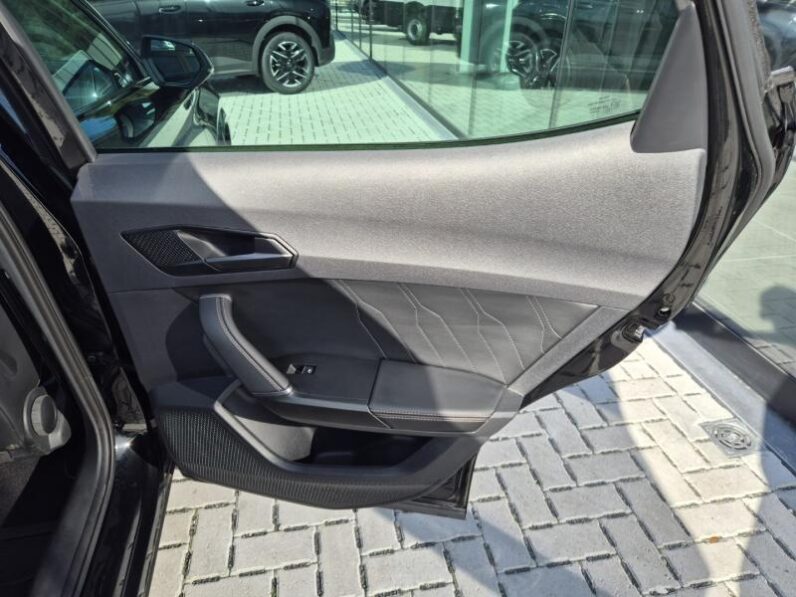 
								Cupra Formentor 1.5 L 150 PK full									