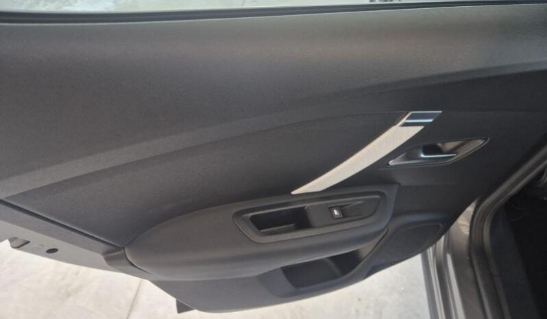 
								Citroen C4 X MAX full									
