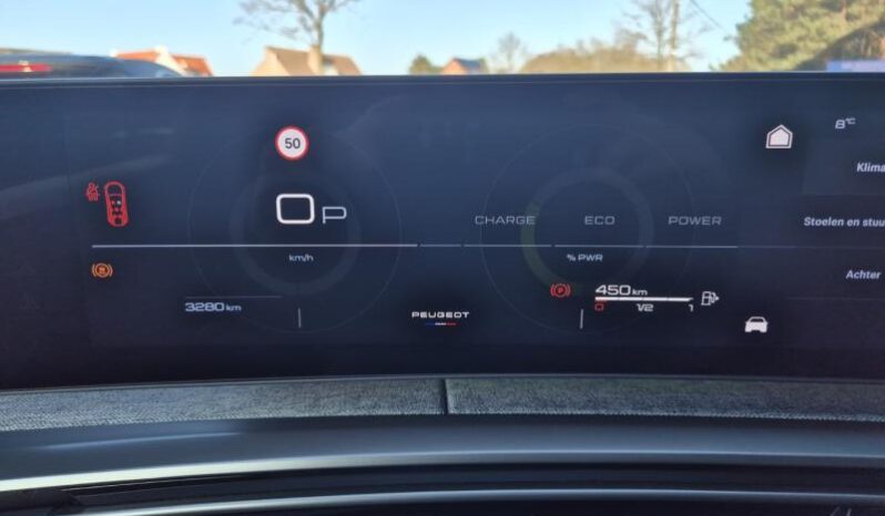
								Peugeot 5008 GT full									