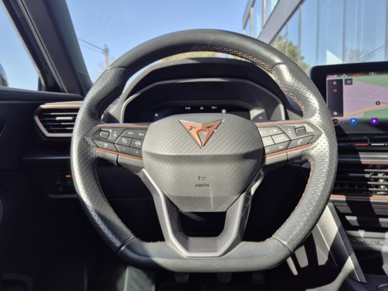 
								Cupra Formentor 1.5 L 150 PK full									