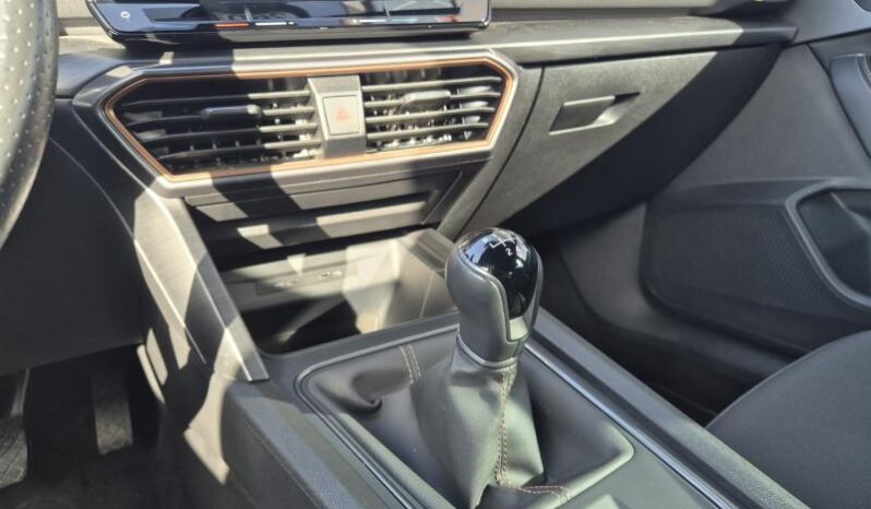 
								Cupra Formentor 1.5 L 150 PK full									