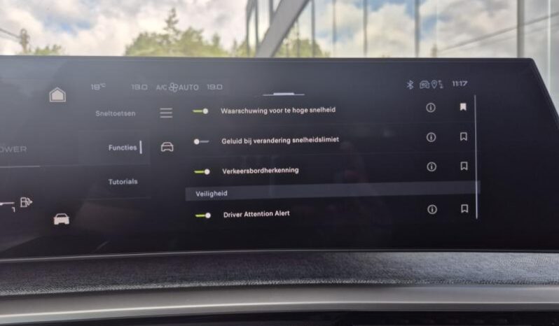 
								Peugeot 5008 full									