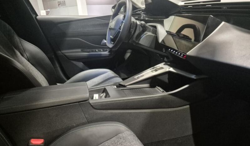 
								Peugeot 408 ALLURE full									