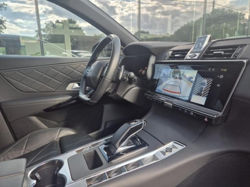 
								DS Automobiles DS 7 Crossback RIVOLI 300 PK full									