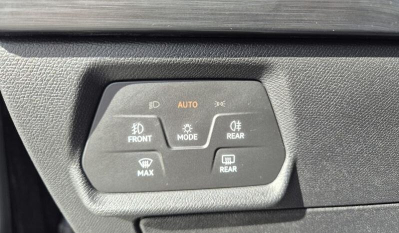 
								Cupra Formentor 1.5 L 150 PK full									