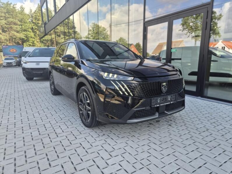
								Peugeot 5008 full									