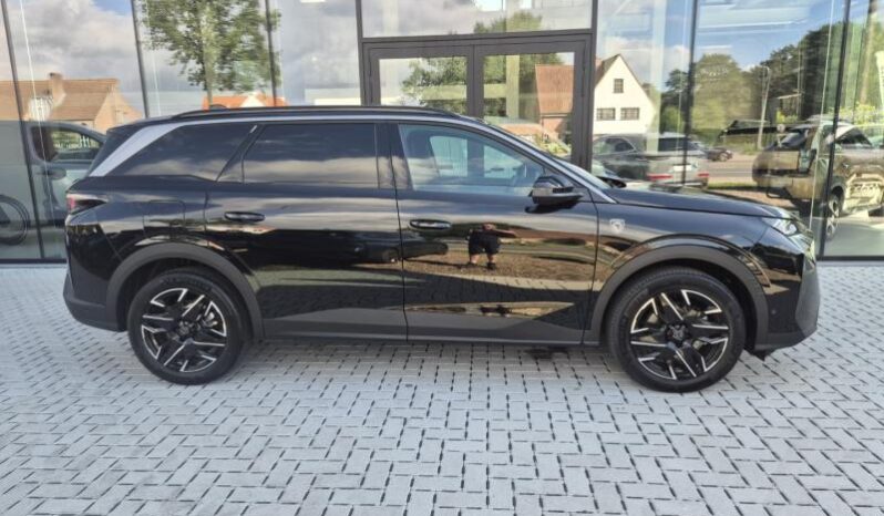
								Peugeot 5008 full									