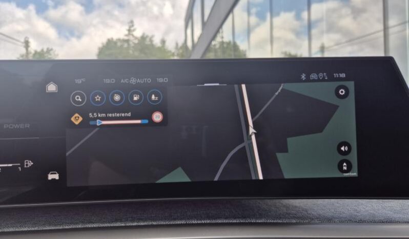 
								Peugeot 5008 full									