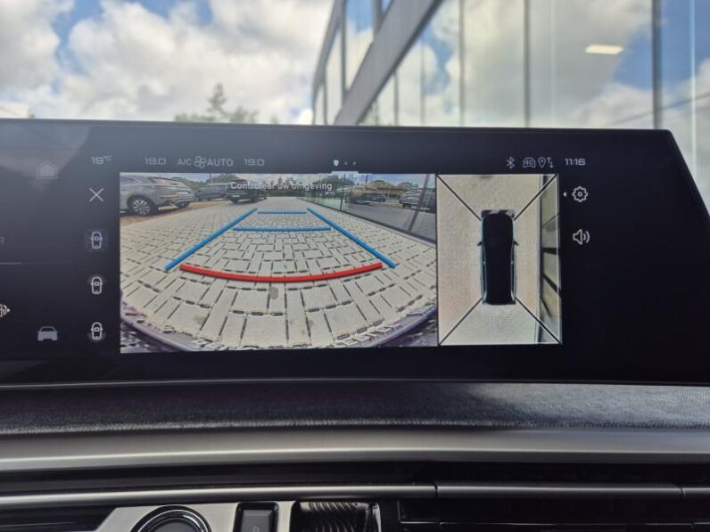 
								Peugeot 5008 full									