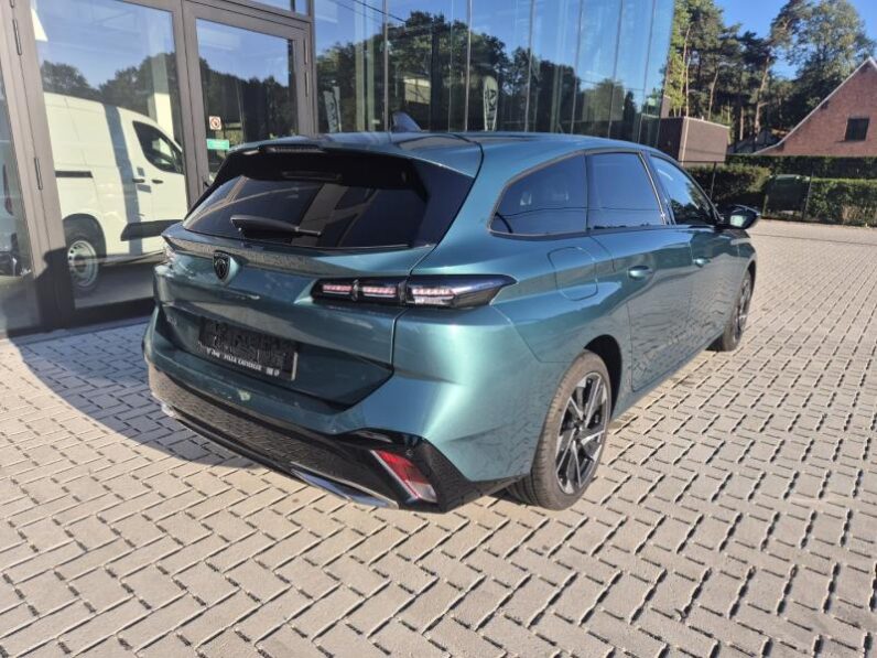 
								Peugeot 308 ALLURE full									