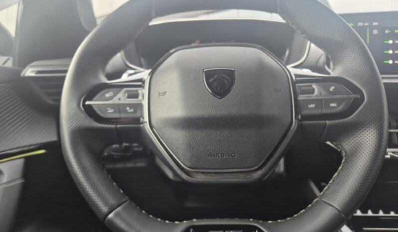 
								Peugeot 2008 GT ALCANTARA full									