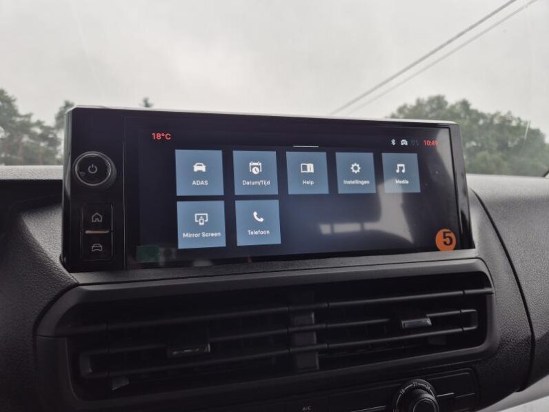 
								Fiat Scudo CREWCAB L3 full									