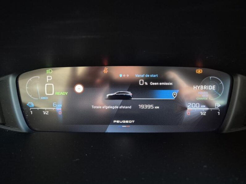 
								Peugeot 308 ALLURE full									