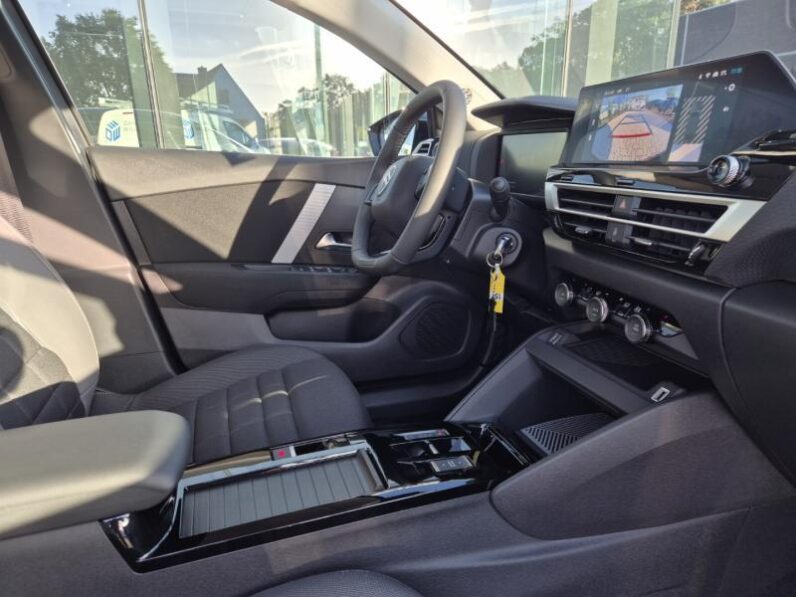 
								Citroen C4 X PLUS FACE LIFT full									