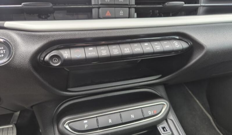 
								Fiat 600 MHEV full									