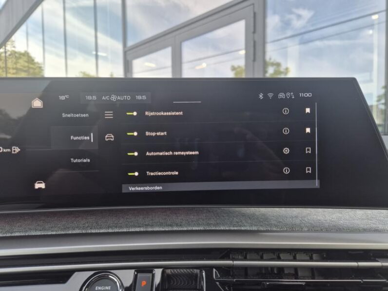
								Peugeot 3008 ALLURE full									