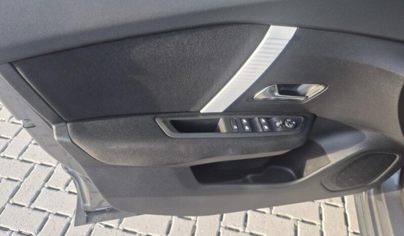 
								Citroen C4 PLUS full									