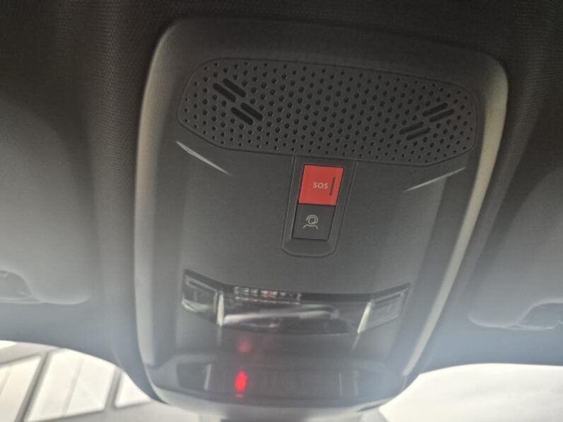 
								Peugeot 2008 GT ALCANTARA full									