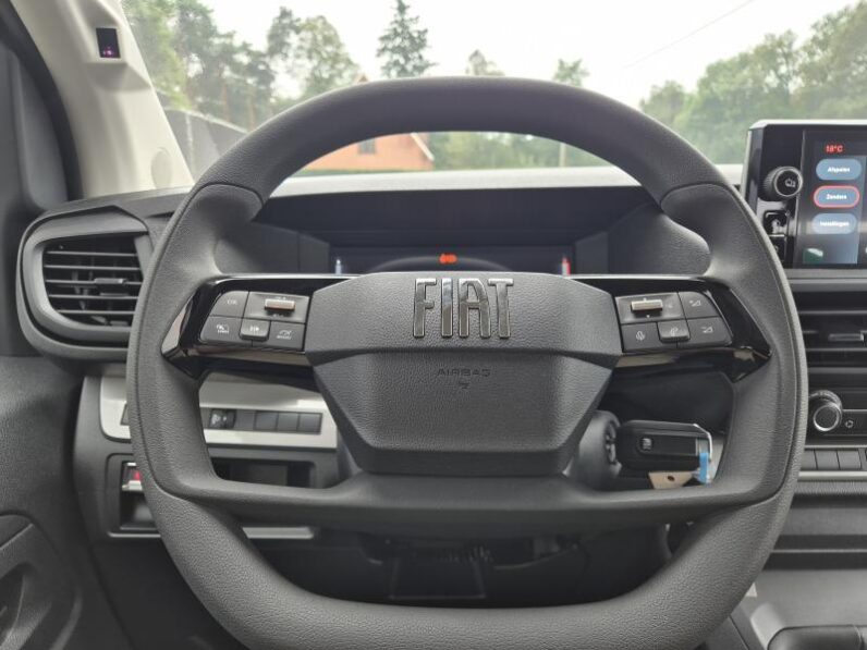 
								Fiat Scudo CREWCAB L3 full									
