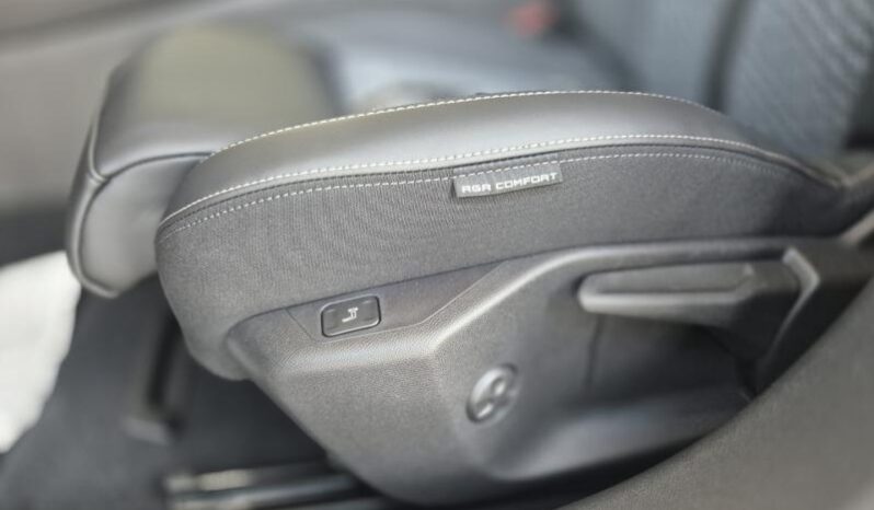 
								Peugeot 408 ALLUR PACK full									