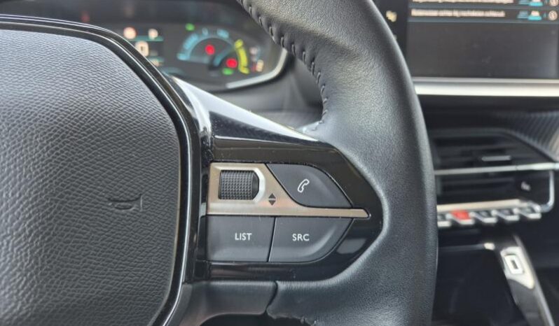 
								Peugeot 208 STYLE full									