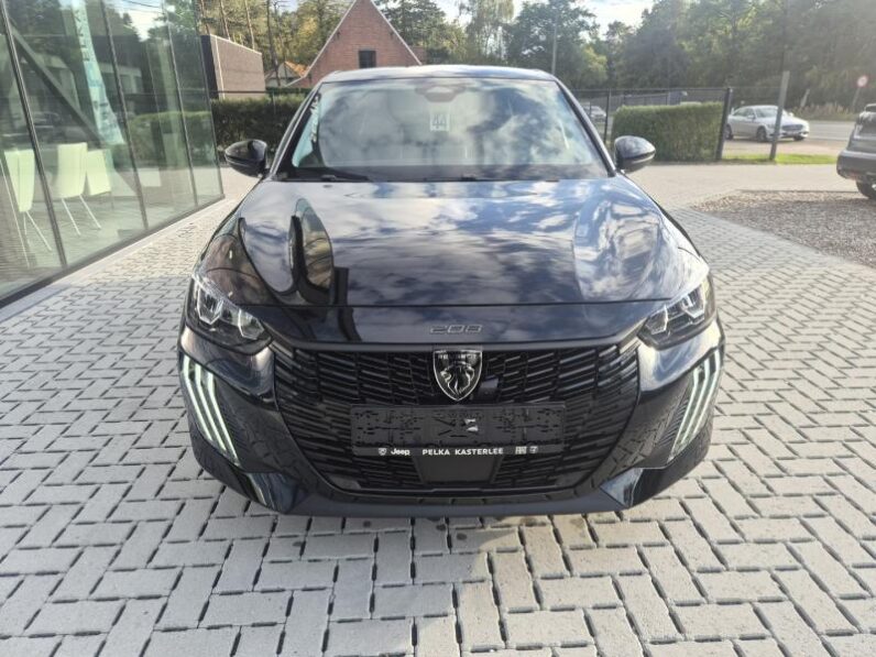 
								Peugeot 208 ALLURE full									