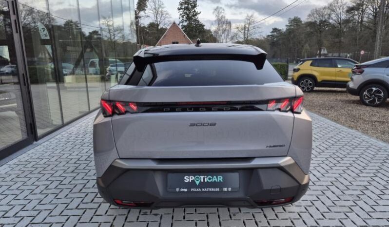 
								Peugeot 3008 GT full									