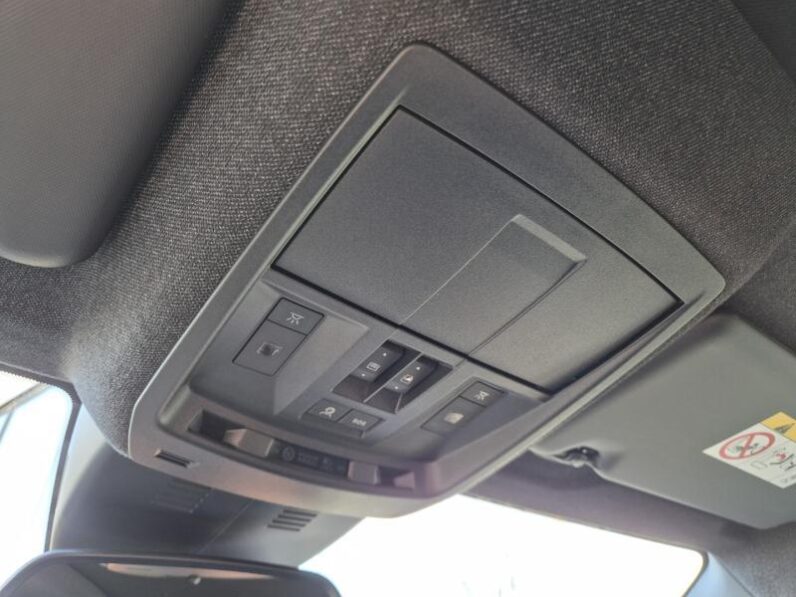 
								Jeep Compass FIRST EDITION full									