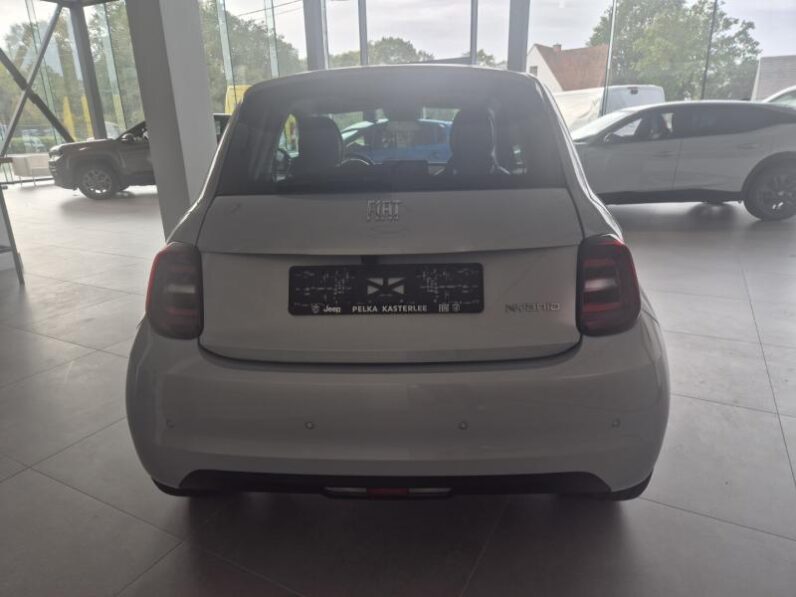 
								Fiat 500 ICON full									