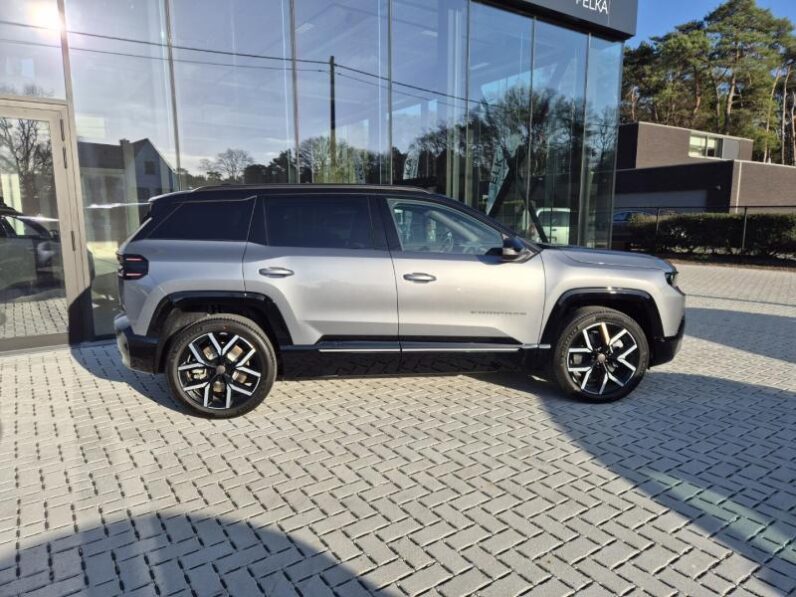 
								Jeep Compass FIRST EDITION full									