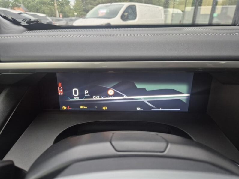 
								Jeep Compass ALTITUDE full									