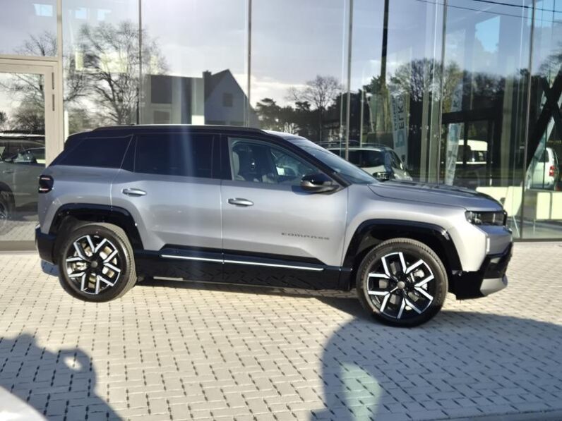 
								Jeep Compass FIRST EDITION full									