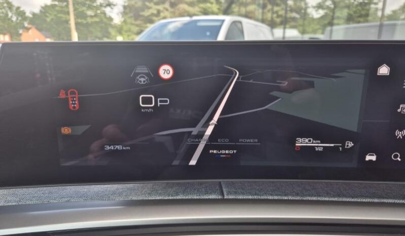 
								Peugeot 5008 GT EXCLUSIVE full									