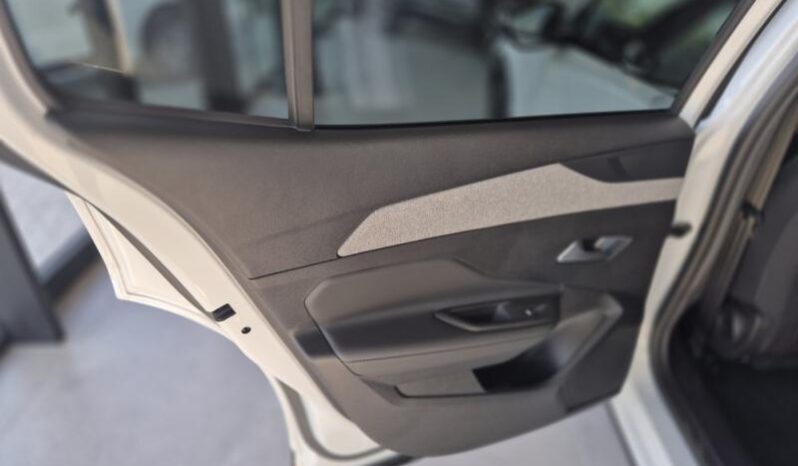 
								Peugeot 408 ALLUR PACK full									