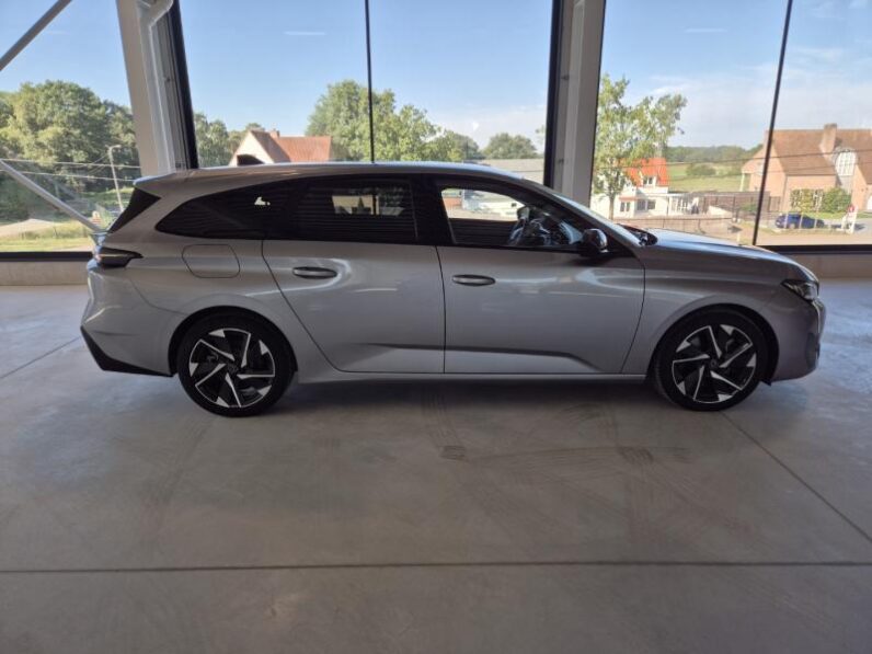 
								Peugeot 308 ALLURE full									