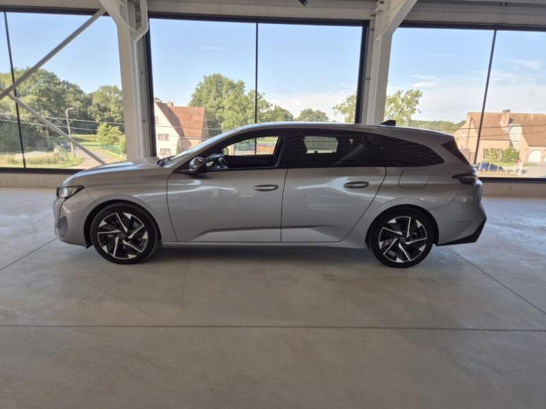
								Peugeot 308 ALLURE full									