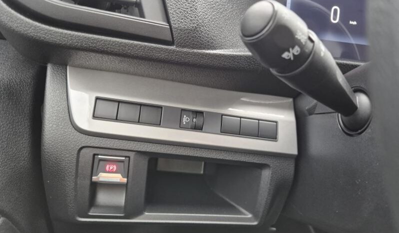 
								Fiat Scudo CREWCAB L3 full									